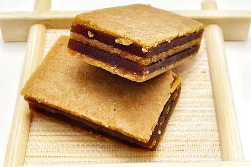 貴妃石榴糕玫紅糕體，酸甜得宜