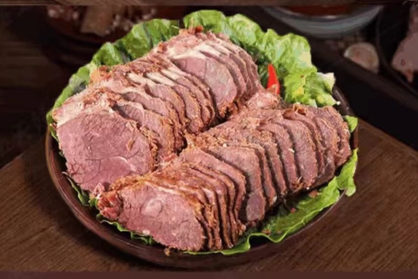 塞上天嬌坊上臘牛肉：家常即食，佐餐拌菜都出彩