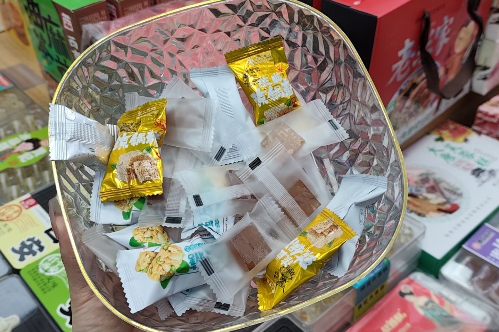 把陜西小吃裝進抽屜！摸魚時的快樂，是這些零嘴給的
